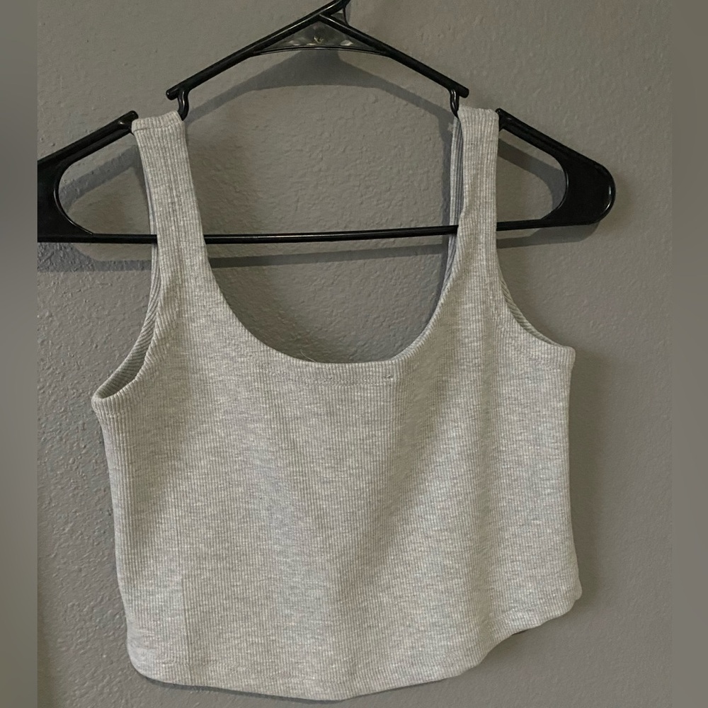 Zara Kuf Vintage Ribbed Crop Top set of 2 Grey and Black